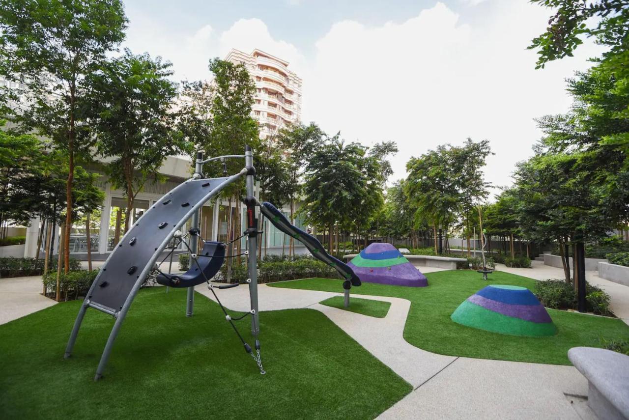 Robertson Cozy 3 Bedroom Family Suite With Netflix Kuala Lumpur Exterior foto